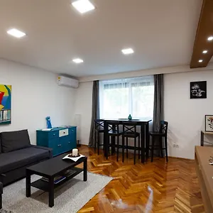 https://stellar-downtown-szeged.szeged-hotels.com